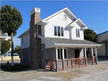 Shtëpi moderne luksoze prefab i vogël